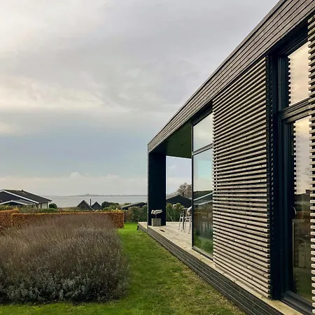 بيت للعطل Moderne Hus Med Havudsigt Naer Faaborg فابورغ