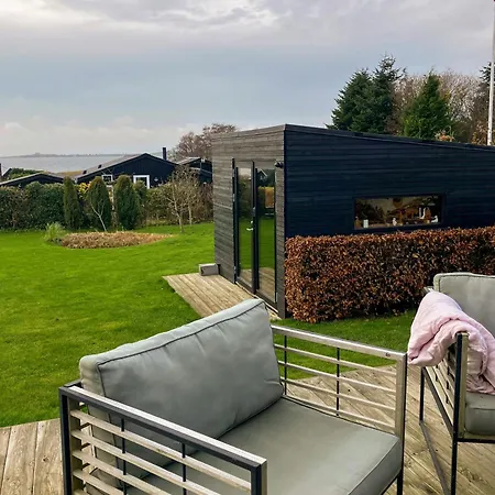 Moderne Hus Med Havudsigt Naer Faaborg בית נופש פאבורג