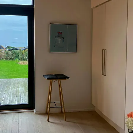 Σπίτι διακοπών Modern House With Sea View Near