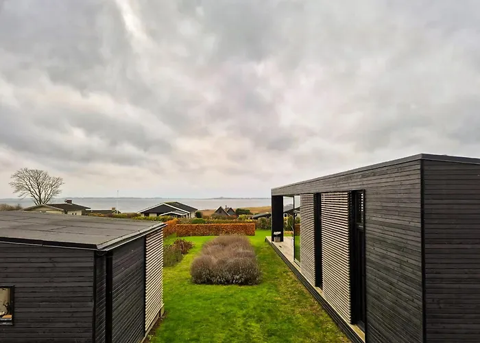 Moderne Hus Med Havudsigt Naer Faaborg بيت للعطل فابورغ